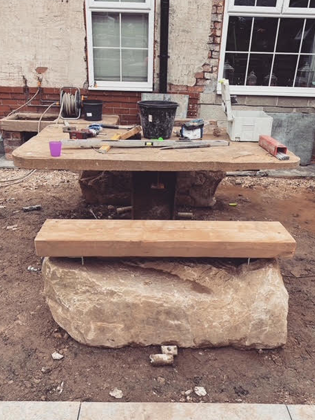 outsude table design